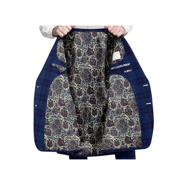 The Flamboyant Collection by Lessona! Crafted from 100% Cupro Article No. PBM-37 ผ้าซับในสูท